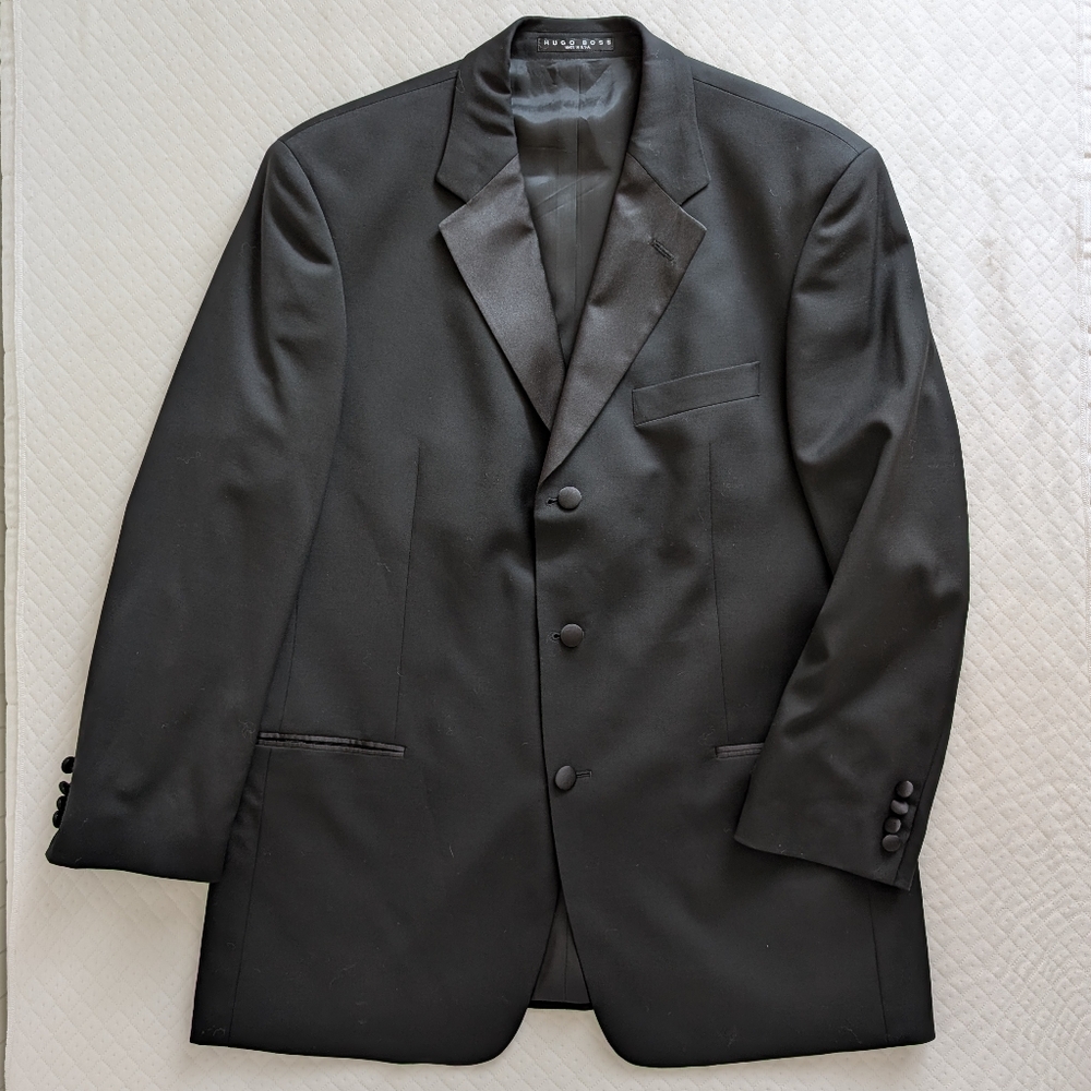Hugo Boss Suit Jacket Tuxedo 44R Black, Baker Jazz, Satin Lapel, Virgin wool